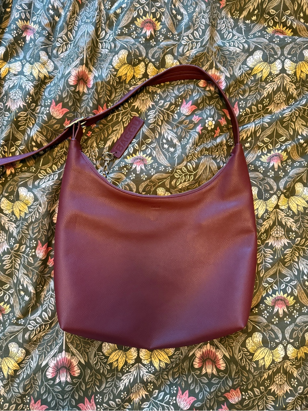 Baggu recycled leather medium shoulder bag
